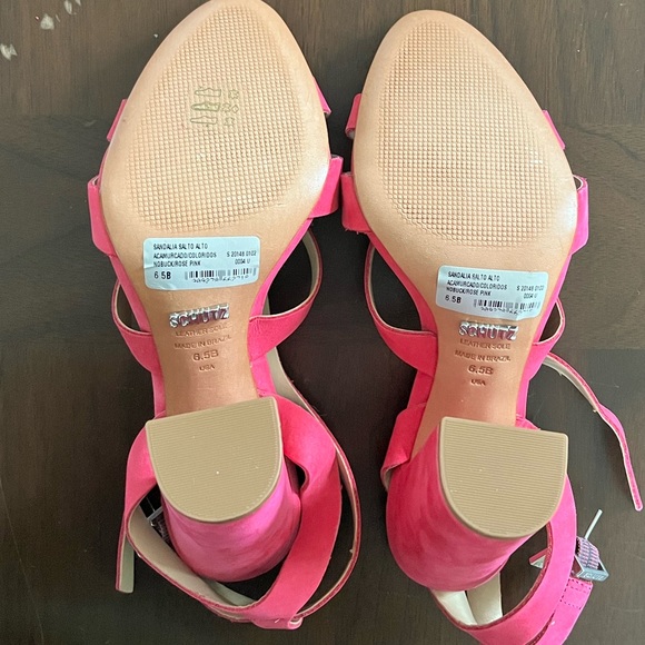 Schutz Hot Pink Heels - Picture 5 of 7